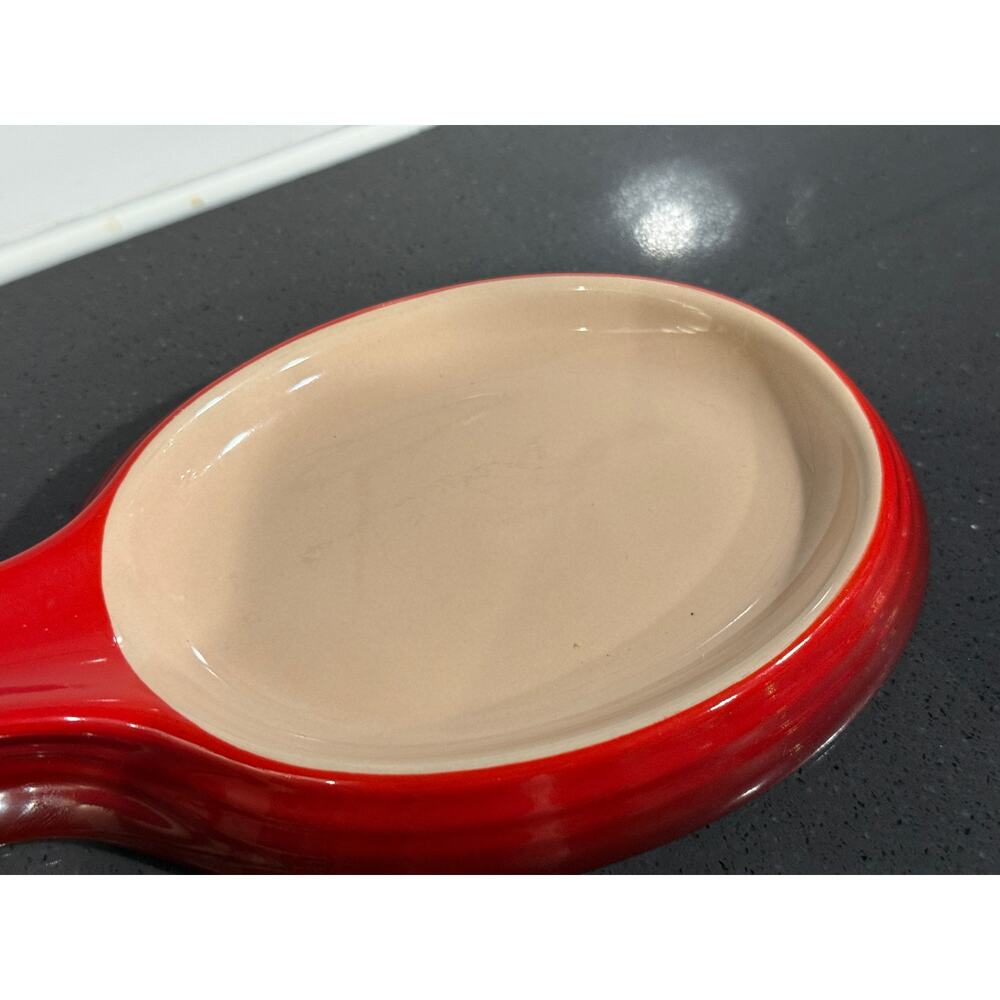 Le Creuset Spoon Rest Red Ombré Cerise Kitchen Utensils Colorful Classic - Picture 7 of 9